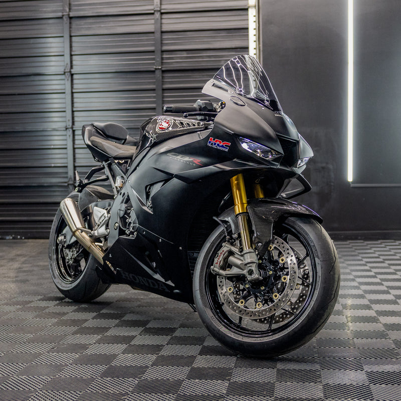 2025 Honda CBR 1000RR-R Fireblade SP